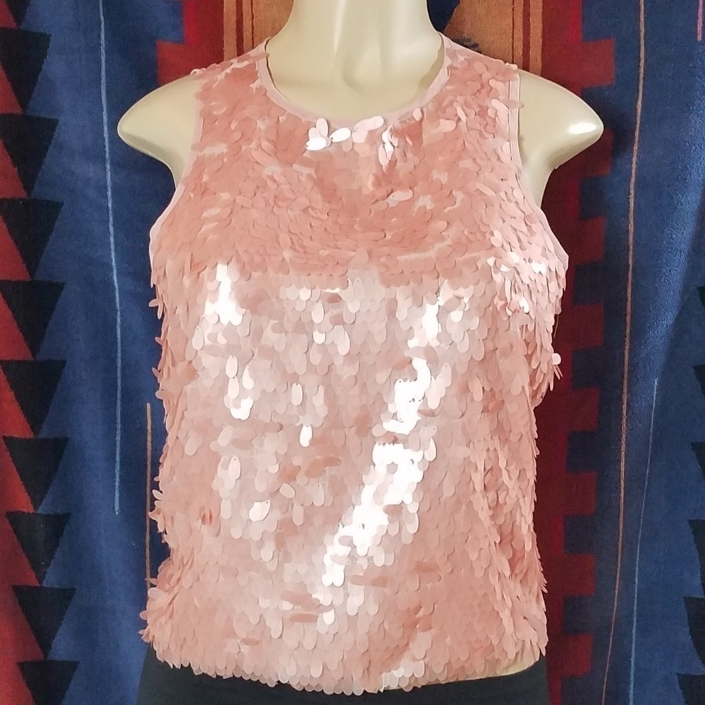 FOREVER 21 Petal Front Sleeveless Blouse